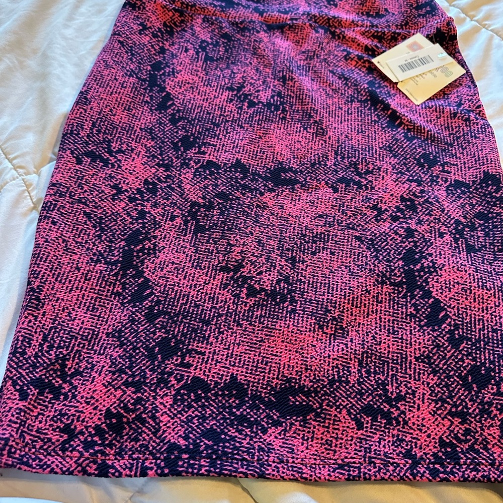 •NWT•M•UNIQUE HOT PINK PRINT CASSIE PENCIL SKIRT• - Picture 11 of 17